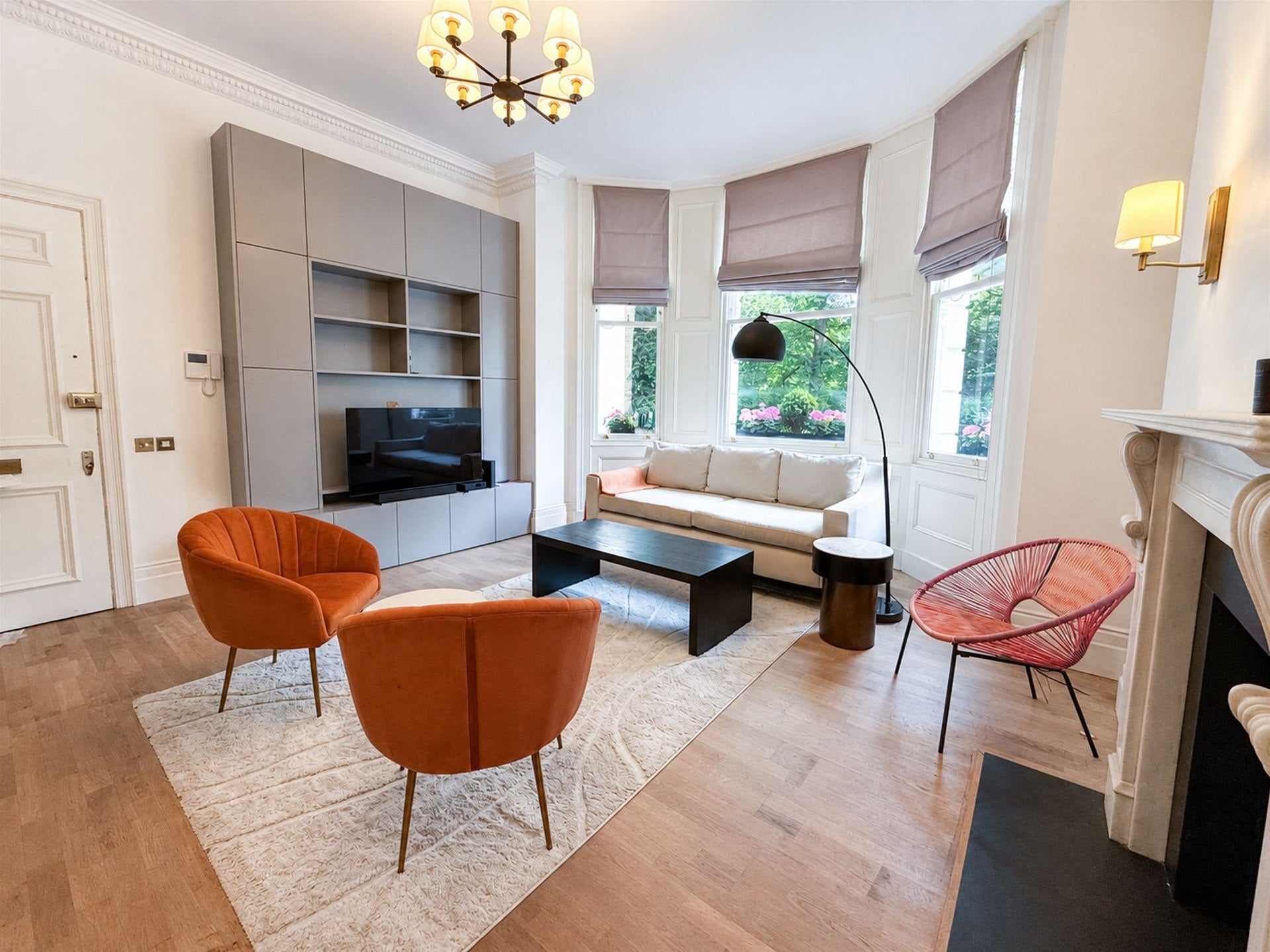 Flat Stanhope Gardens in Greater London