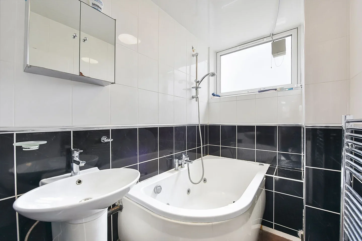 Flat Devons Road in Greater London