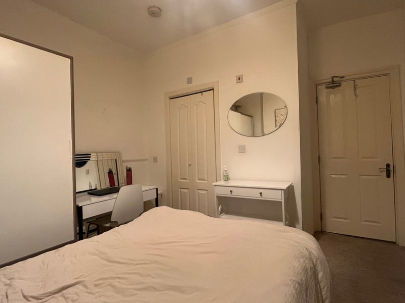 Room Russell Street in Salford