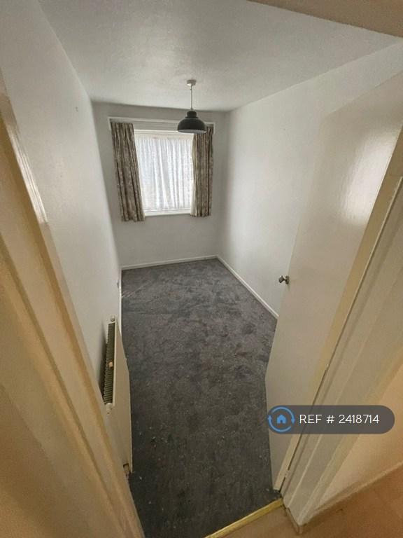 Flat Greenhill Road in Birmingham