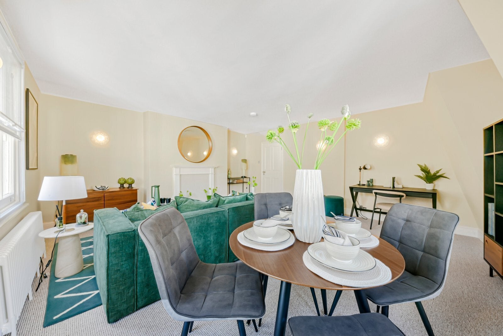 Flat Frith Street in City of Westminster