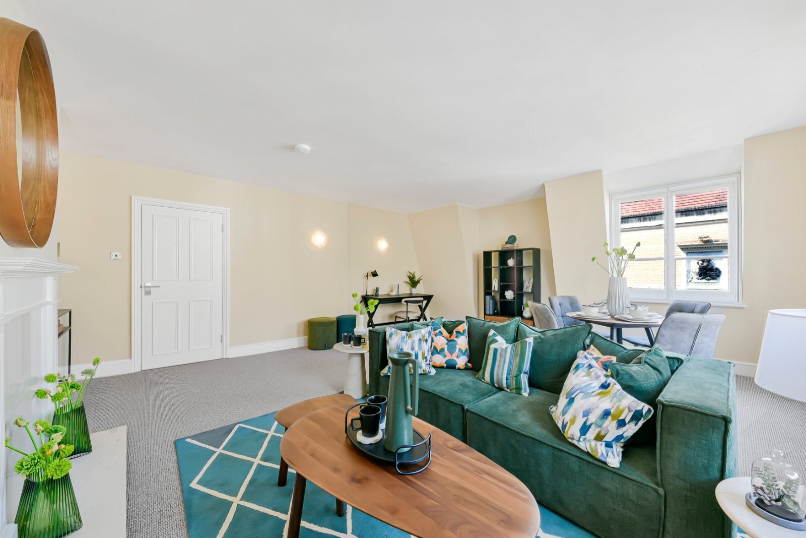 Flat Frith Street in City of Westminster