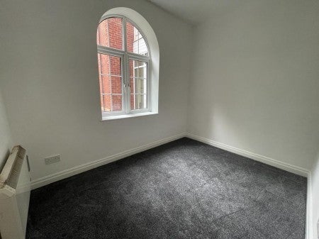 Flat Nasmyth Road in Salford