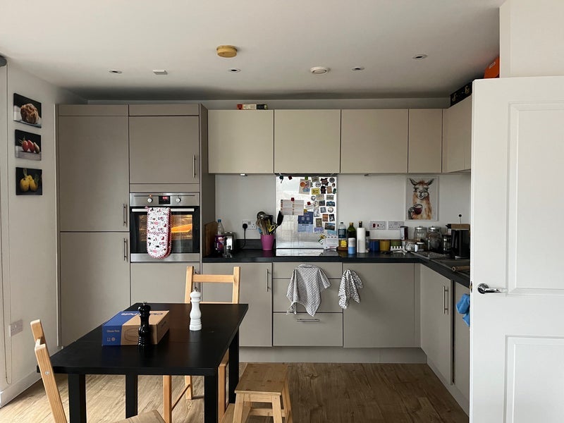Room Lindfield Street in Greater London