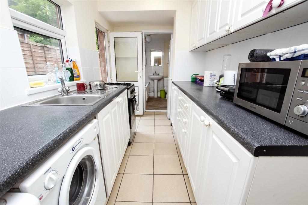 Flat Tiverton Road in Birmingham