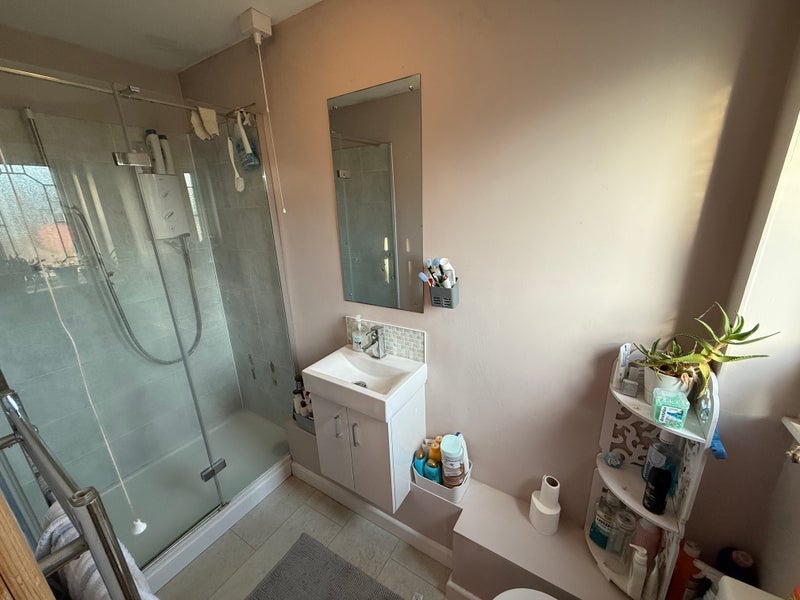 Room Blakeney Road in Bristol