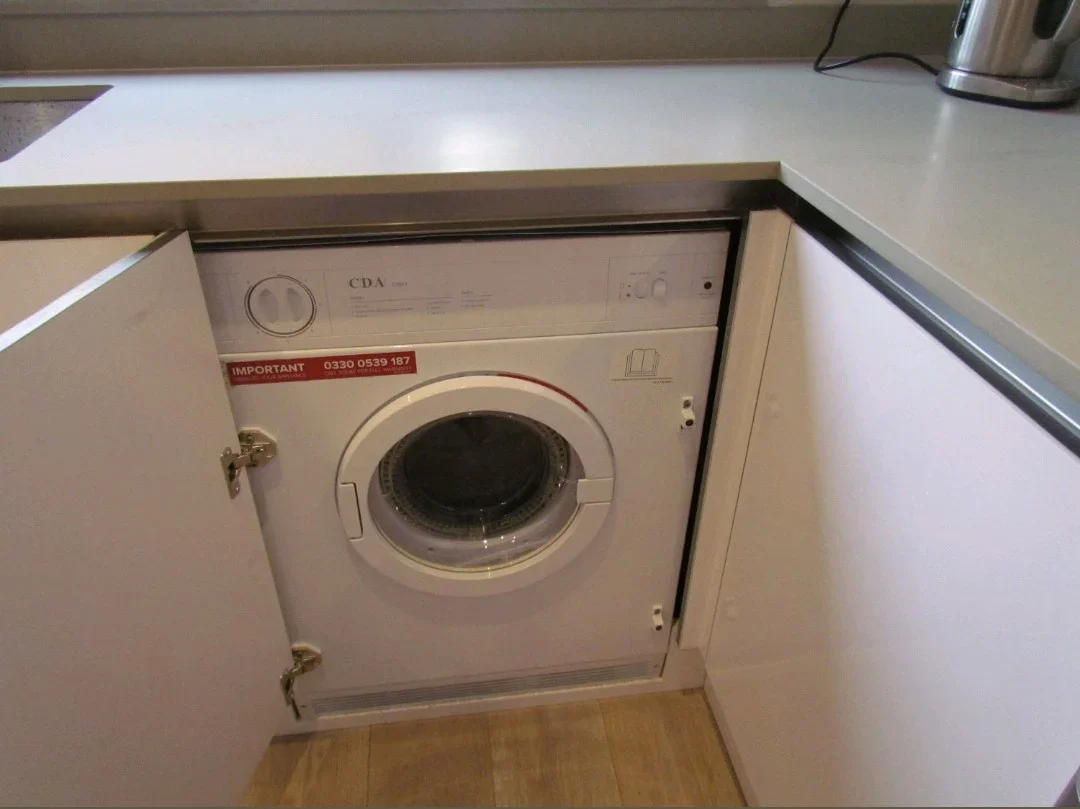 Room Altham Grove in Harlow