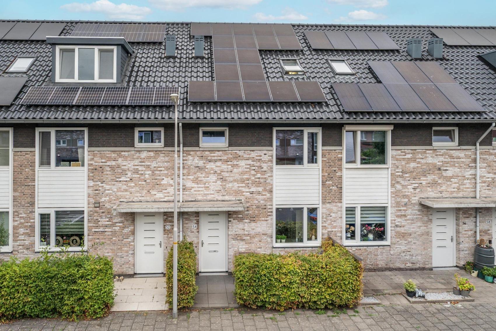 Tussenwoning te koop: Herlaerstraat 54, Bleiswijk