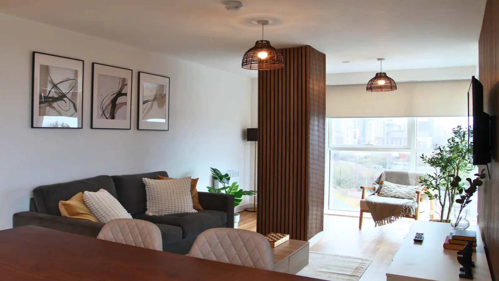 Flat Pomona Strand in Trafford