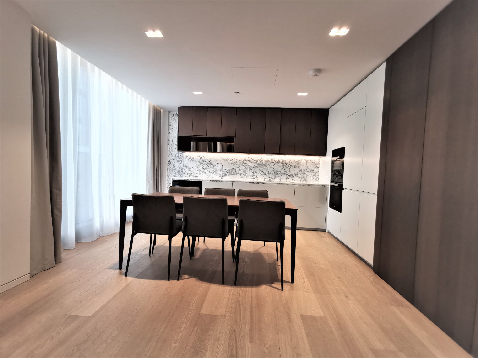 Flat York Road in Greater London