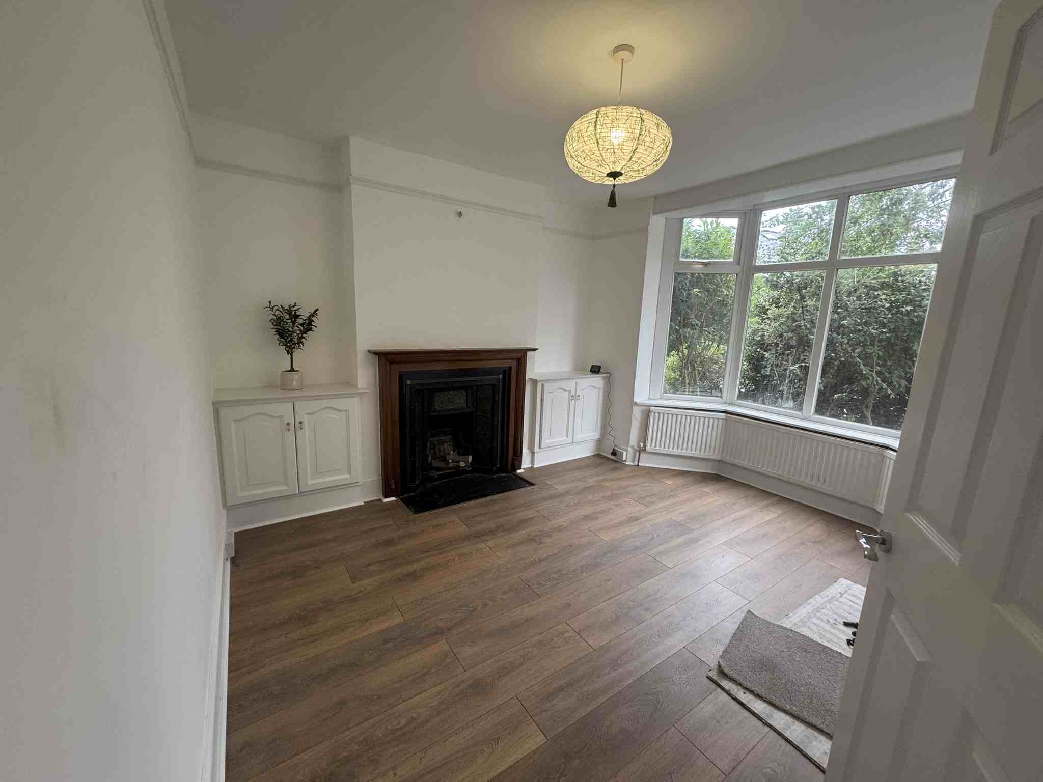 House Bournehall Road in Hertsmere