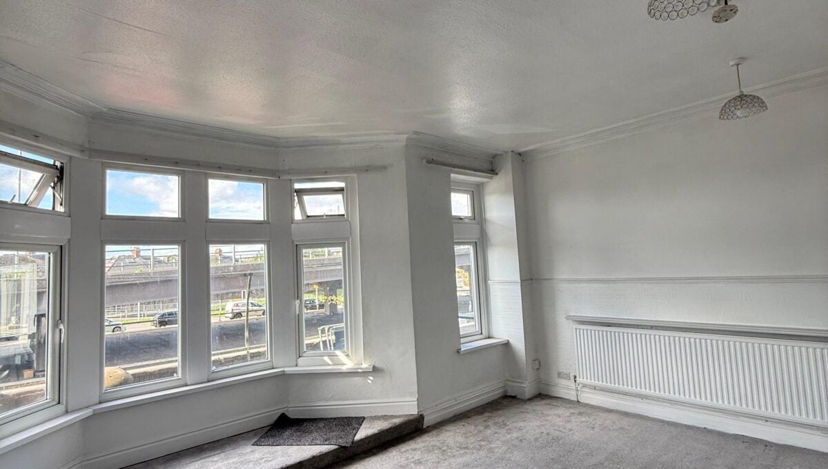 Room North Road in Cardiff