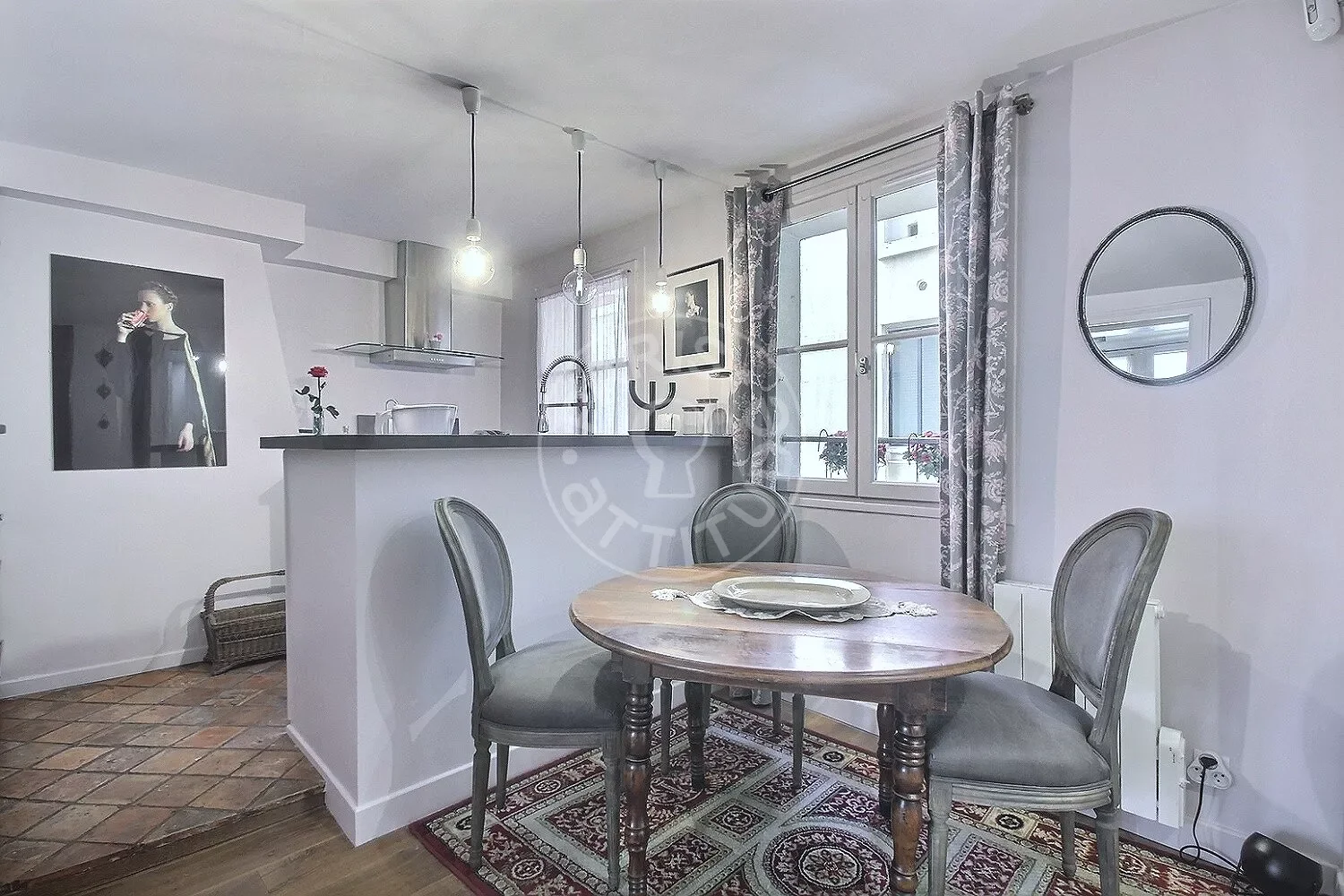 Appartement Rue Saint-Sauveur à Paris