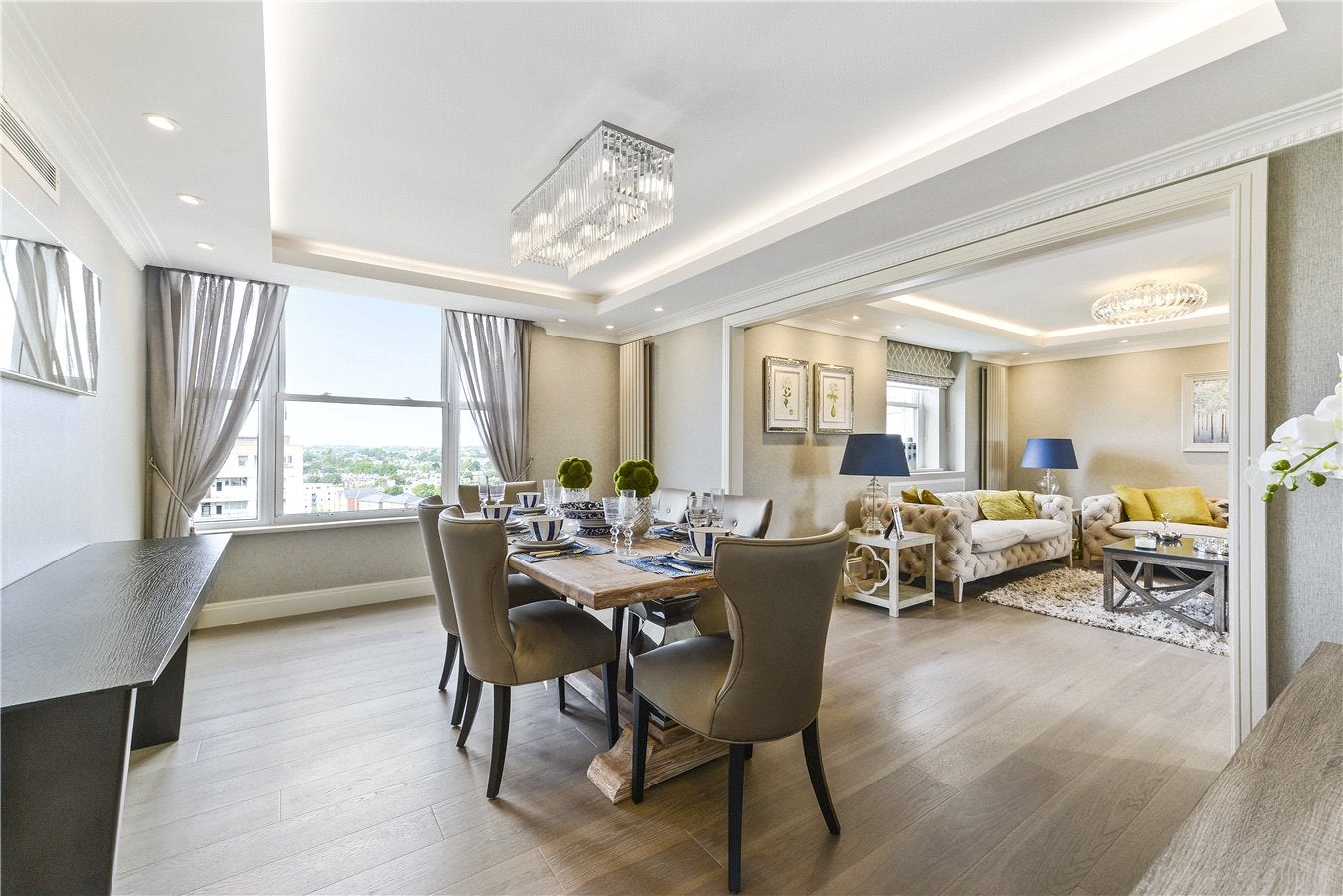 Flat St Edmund's Terrace in London