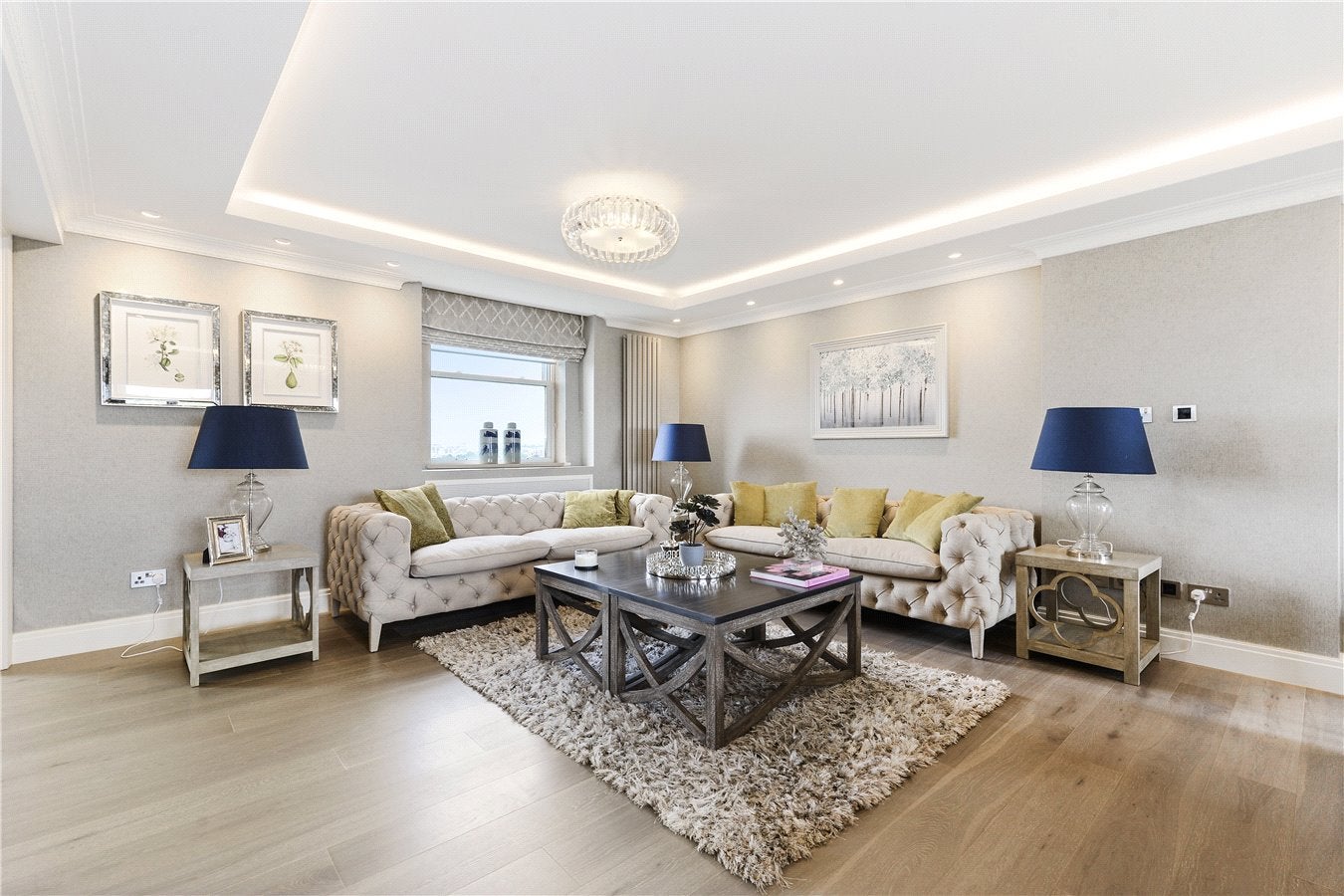 Flat St Edmund's Terrace in London