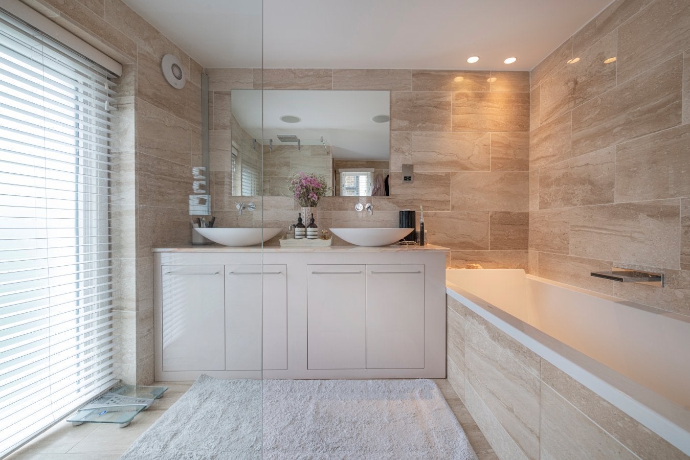 Flat St Edmund's Terrace in London