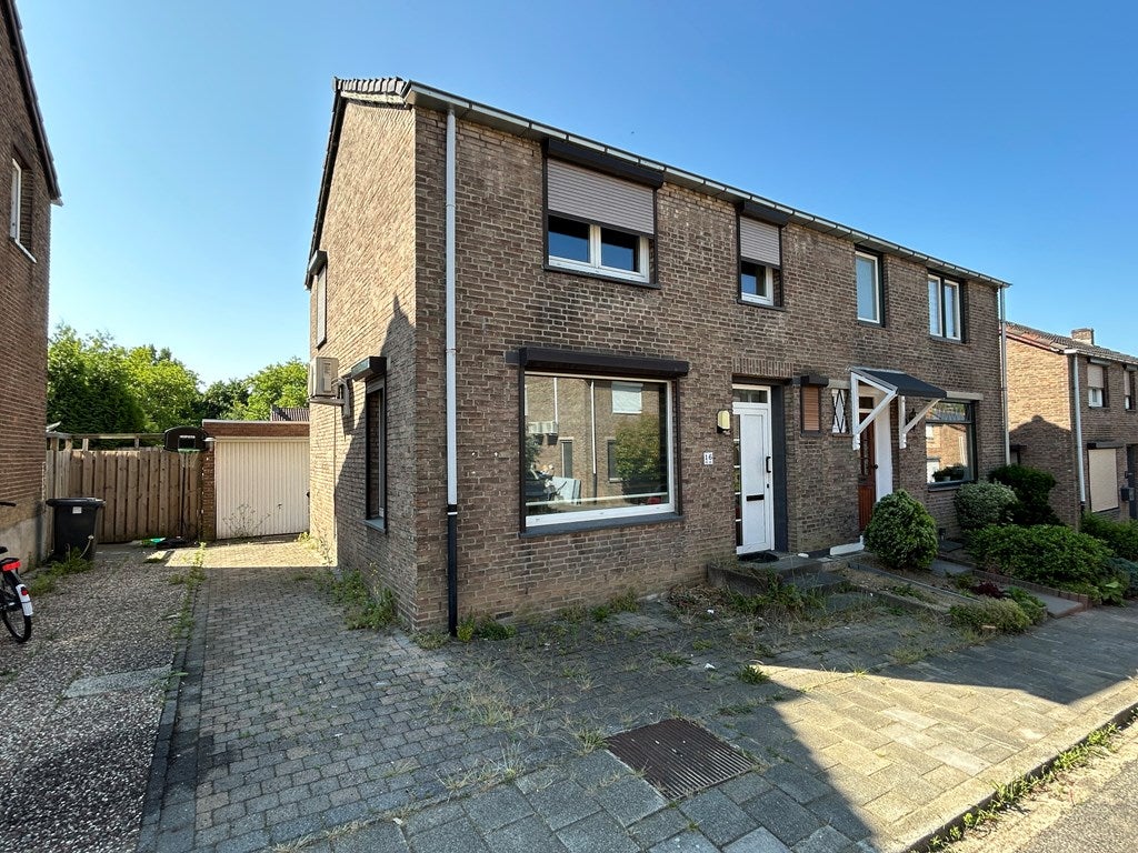 Georg Ohmstraat 16 in Hoensbroek