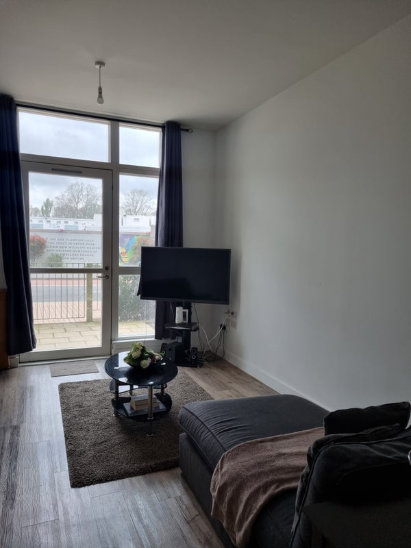 Room Ottley Drive in Greater London