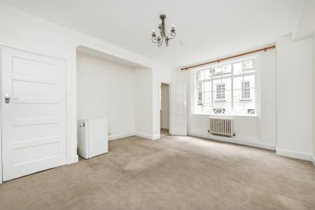 Flat Roger Street in Greater London