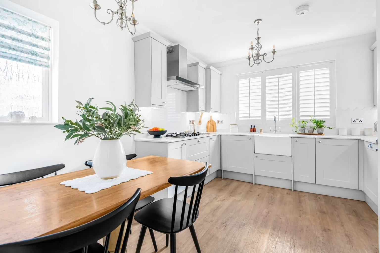 Flat Victoria Road in Greater London