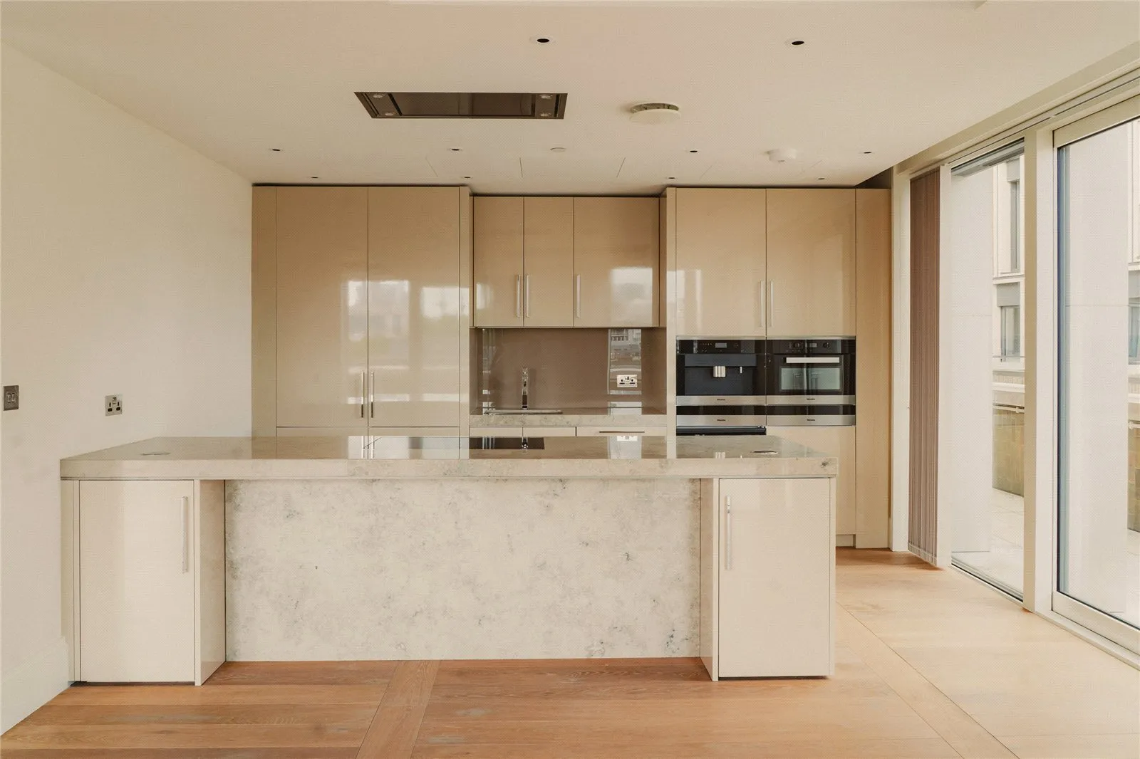 Flat Milford Lane in City of Westminster