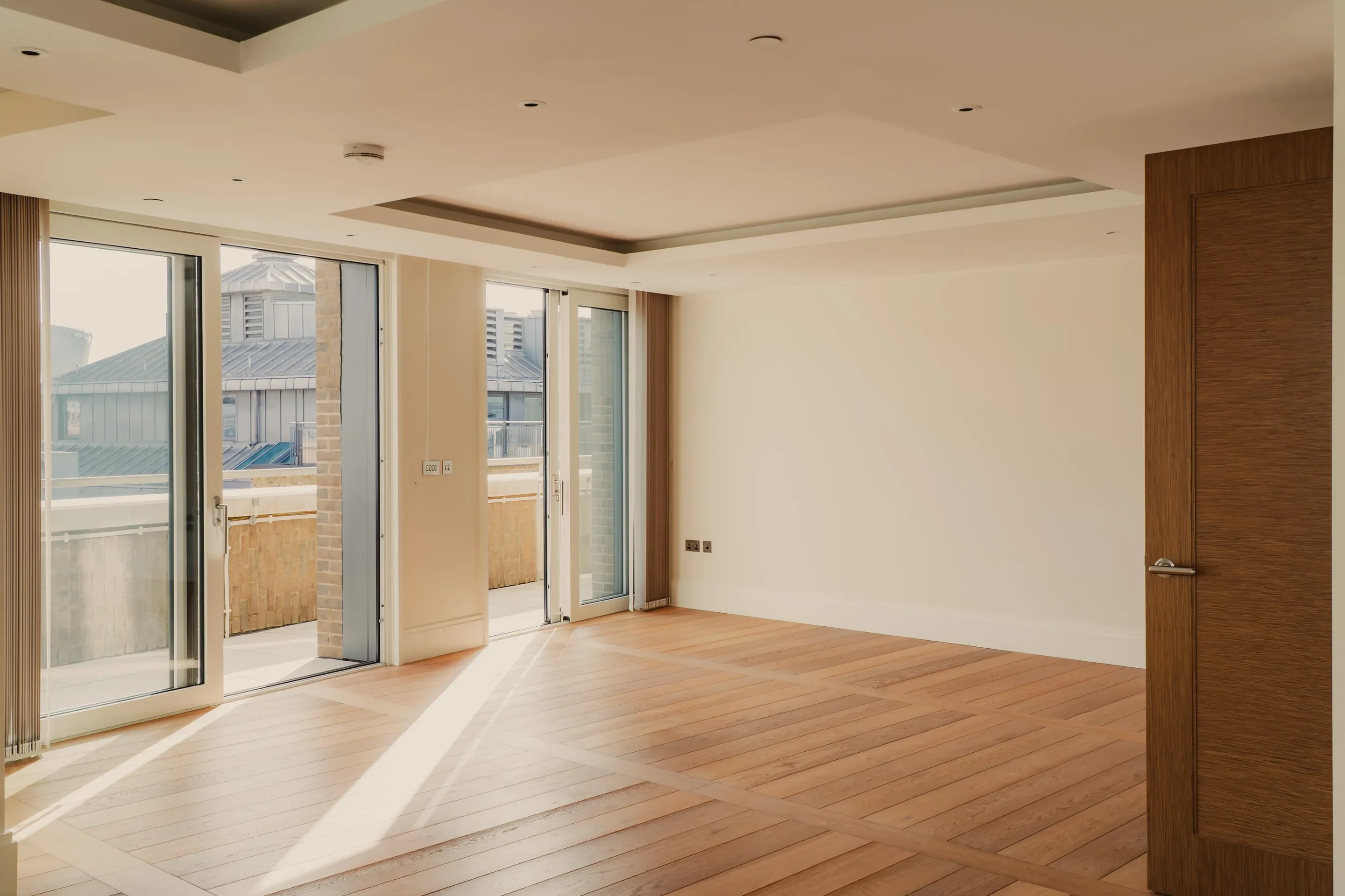 Flat Milford Lane in City of Westminster