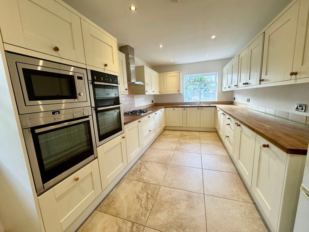 House Sandiford Road in Holmes Chapel