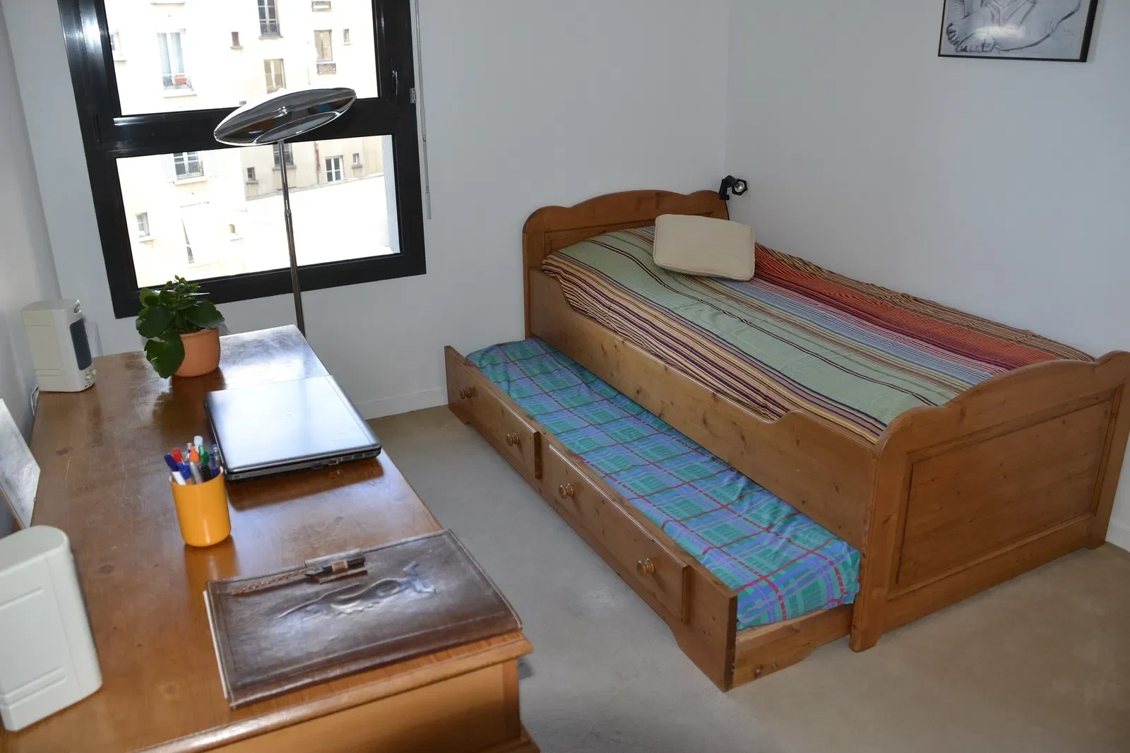 Chambre Promenade Signoret-Montand à Paris