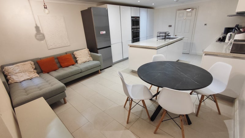 Room Aliwal Mews in Greater London