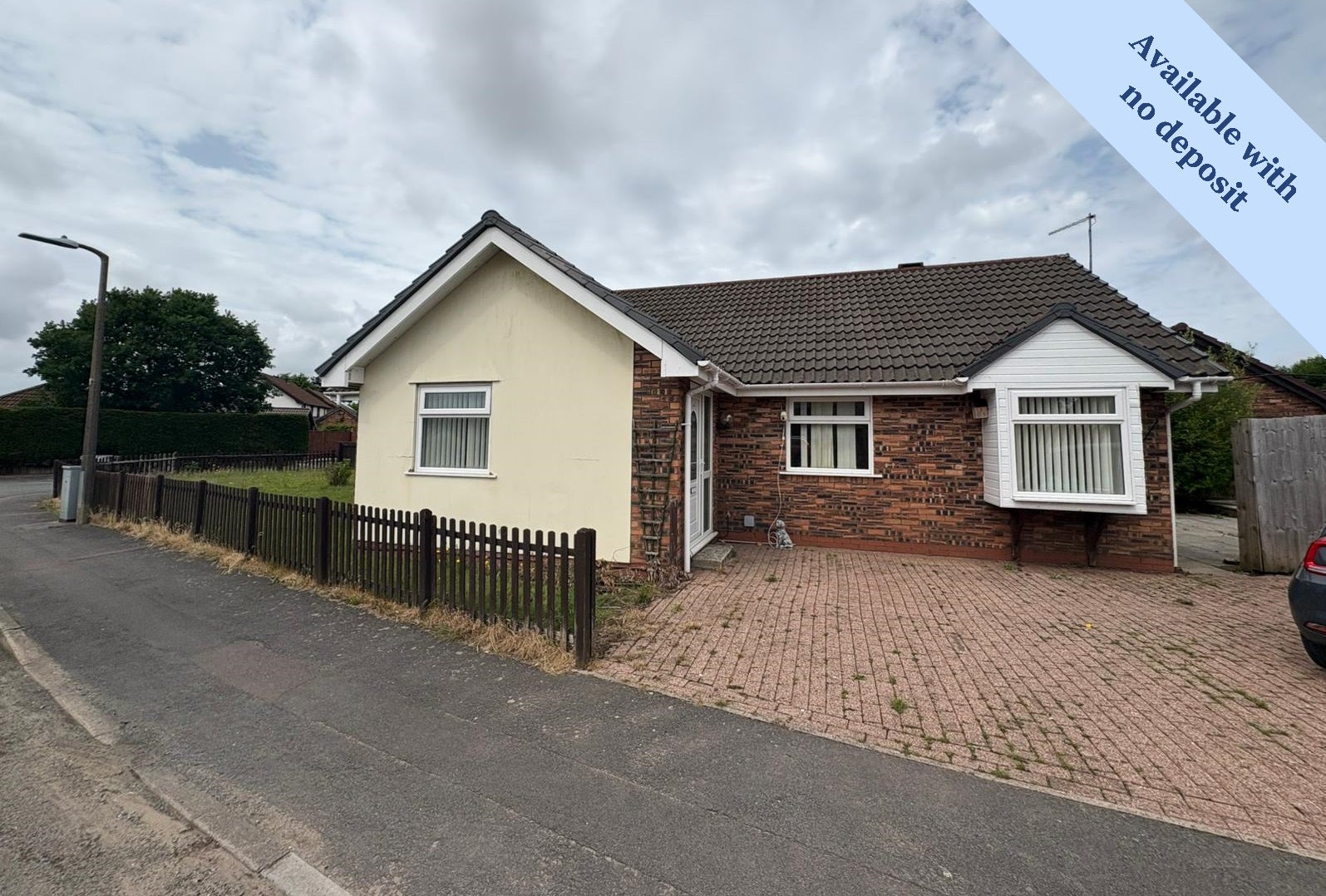 House Heol Pentre Bach in Loughor