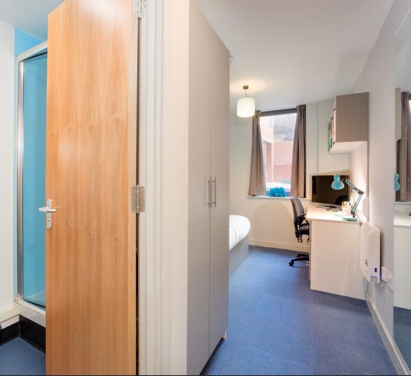 Room Sizehouse Street in Preston