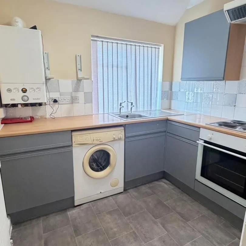 Flat Brimsdown Avenue in Greater London