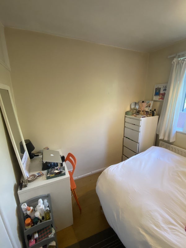 Room Brockley Road in Greater London