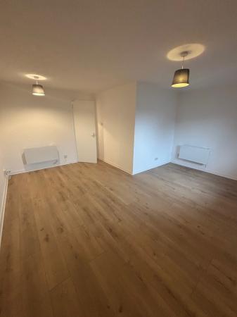 Flat Inchlee Street in Glasgow