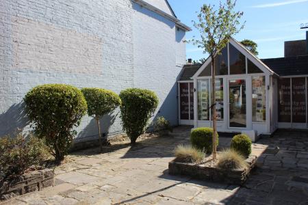 Flat Dunlin Close in Christchurch