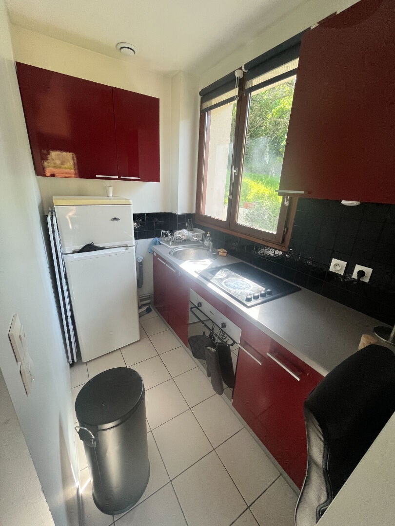 Appartement Chemin des Morts à Sermaise