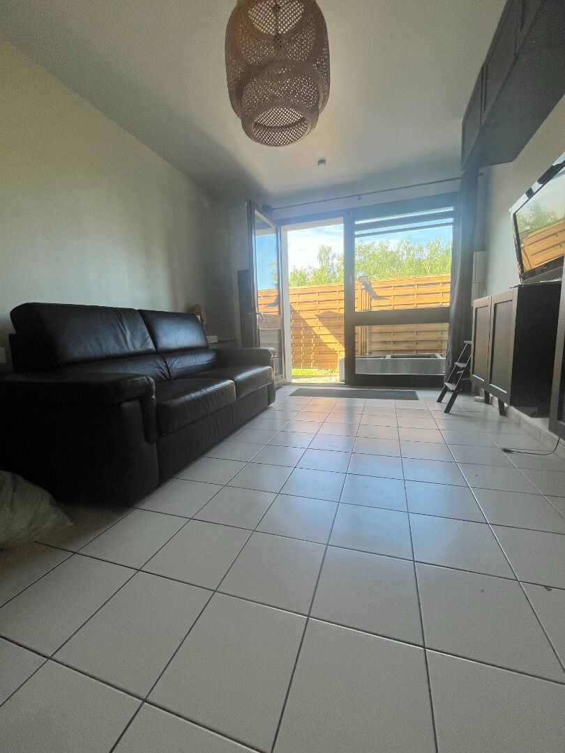 Appartement Chemin des Morts à Sermaise