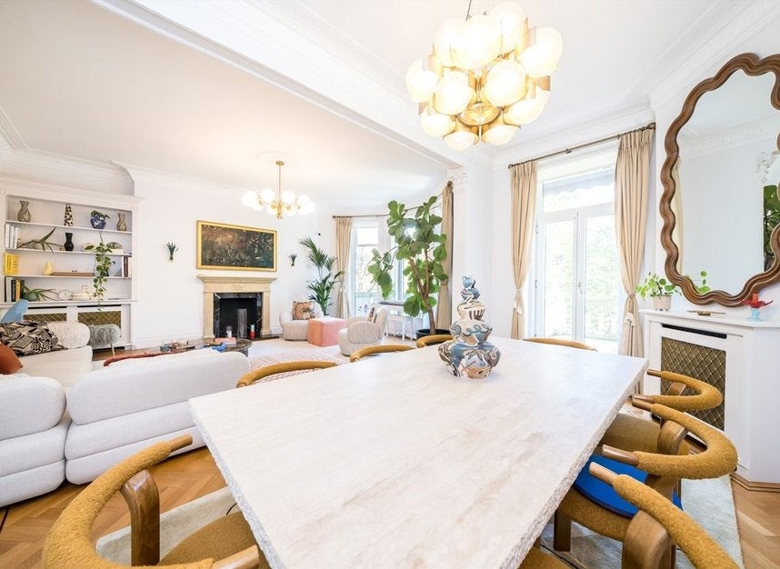 Flat Campden Hill Road in Greater London