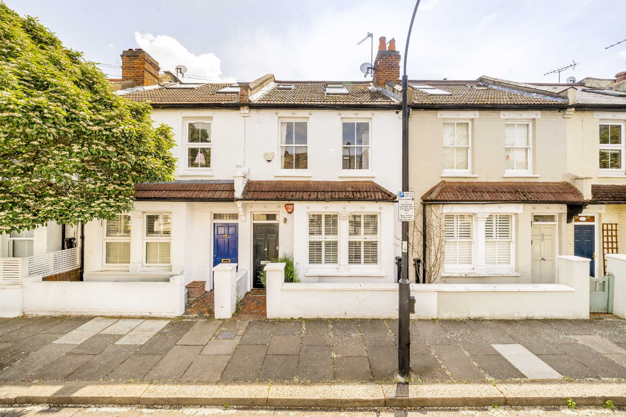 House Claxton Grove in Greater London