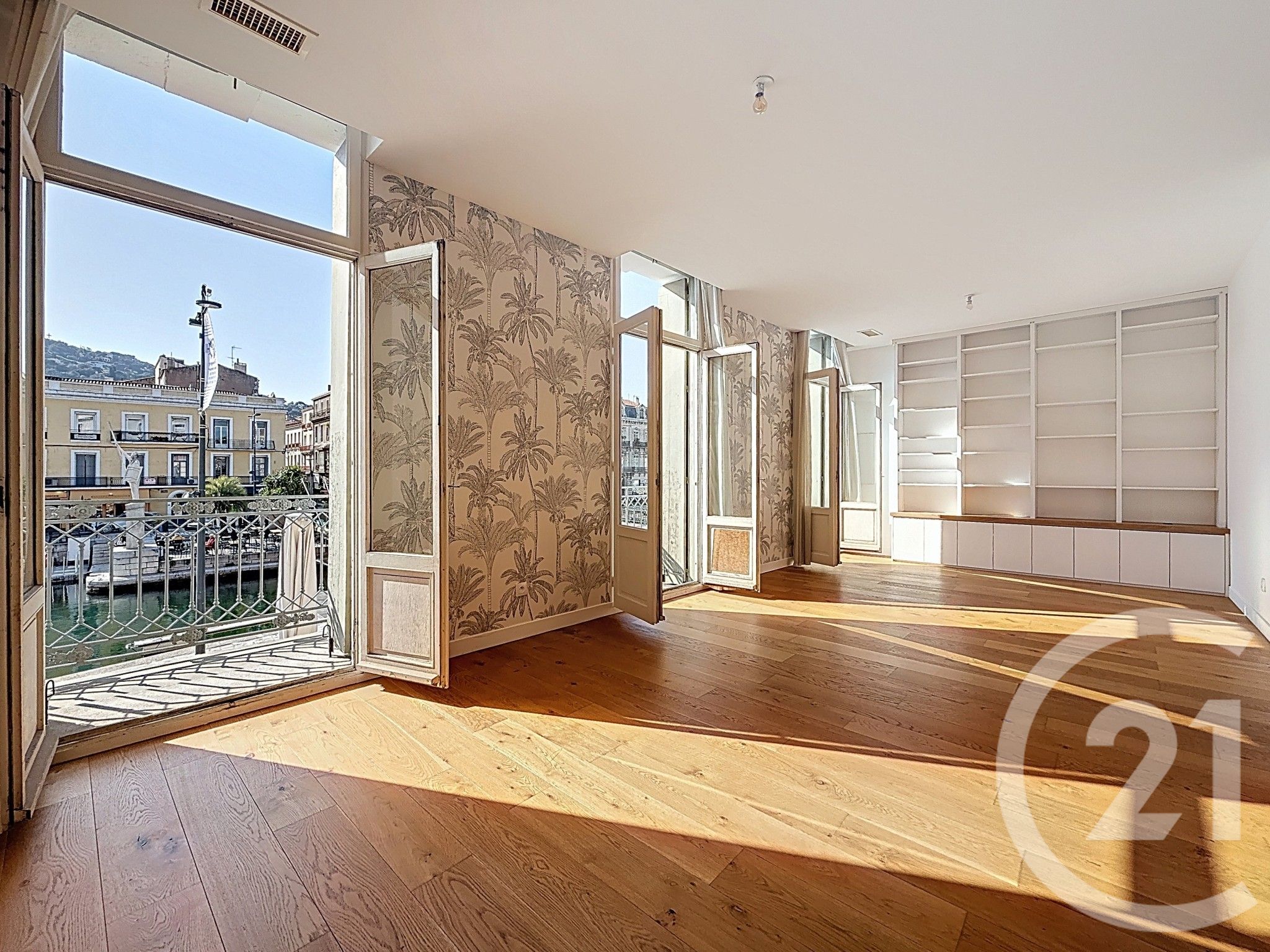 Flat Rue Paul Valéry in Sète