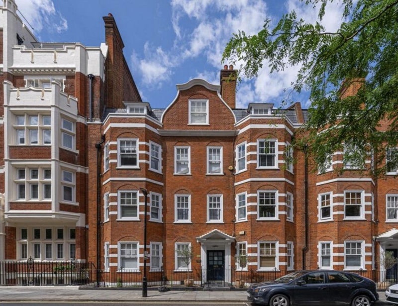 Room Allitsen Road in City of Westminster