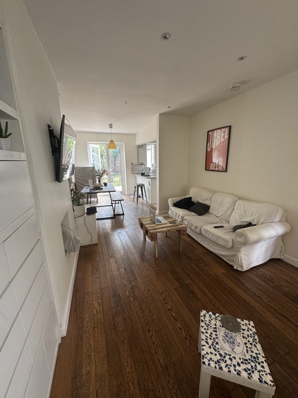 Room Lavender Sweep in Greater London