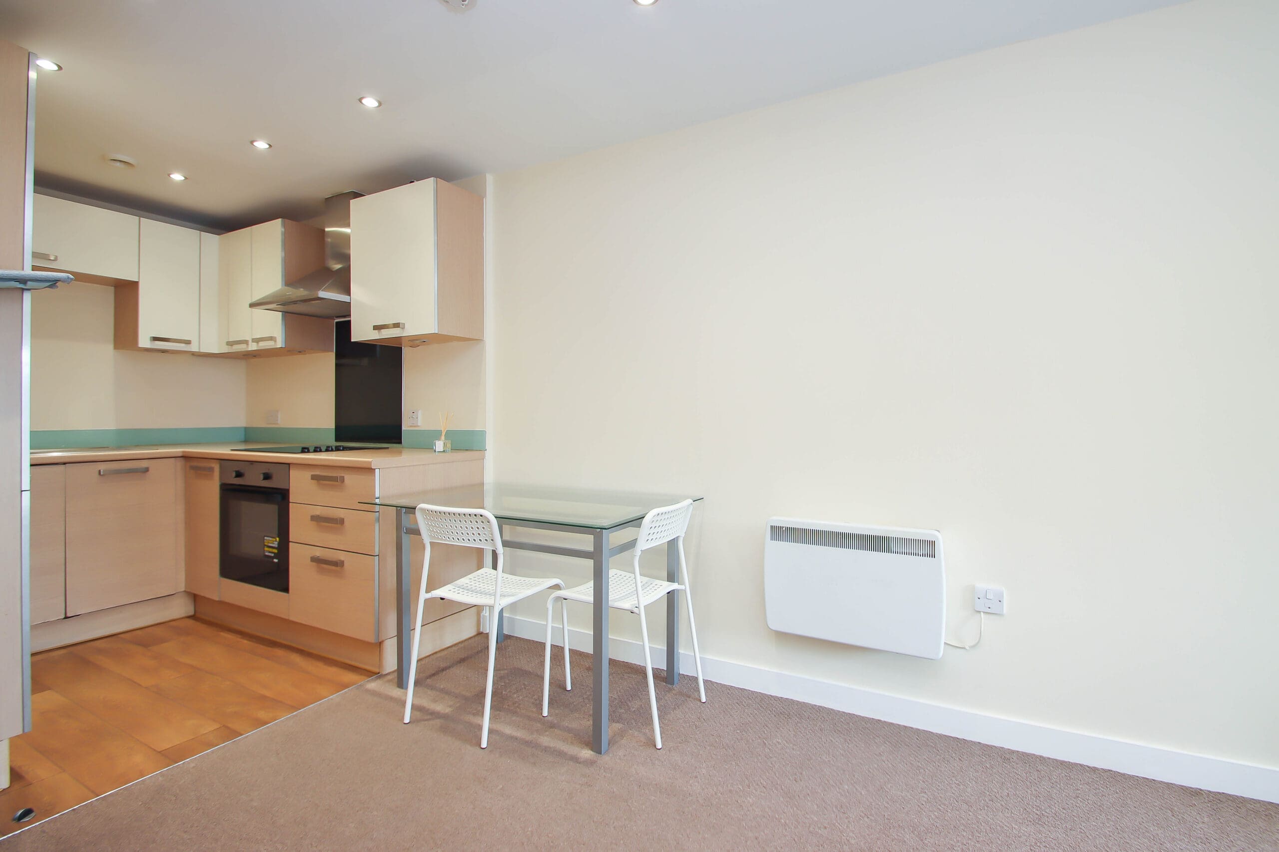 Flat Stretford Road in Trafford