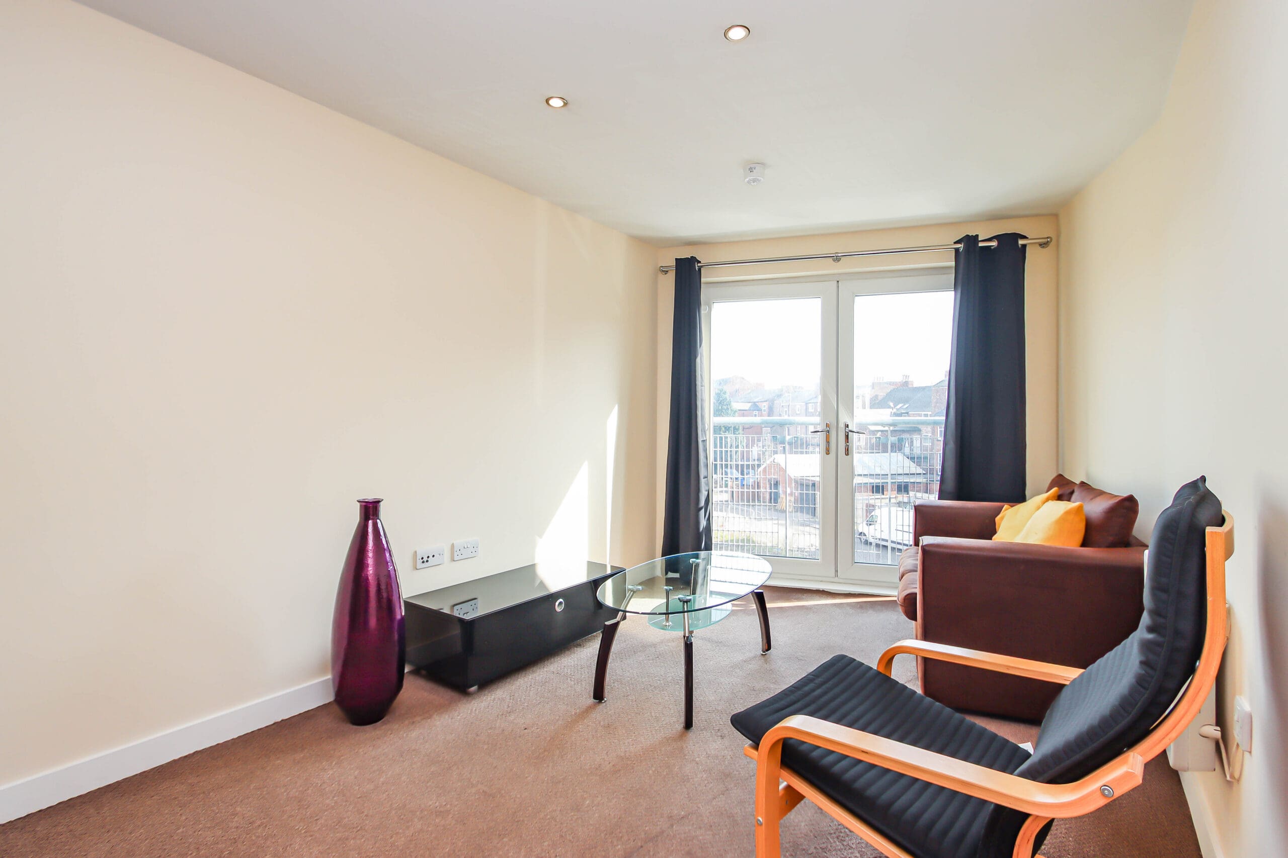Flat Stretford Road in Trafford