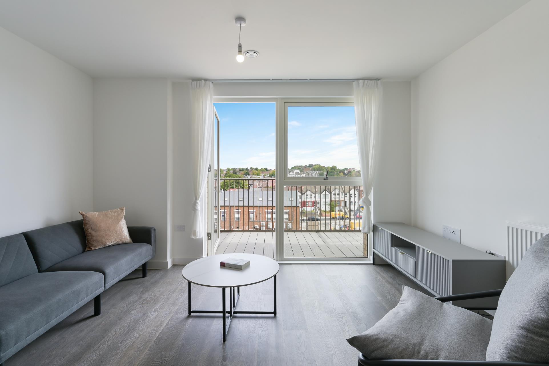 Flat Marsh Drive in Greater London