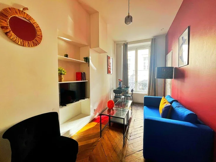 Flat Boulevard des Canuts in Lyon