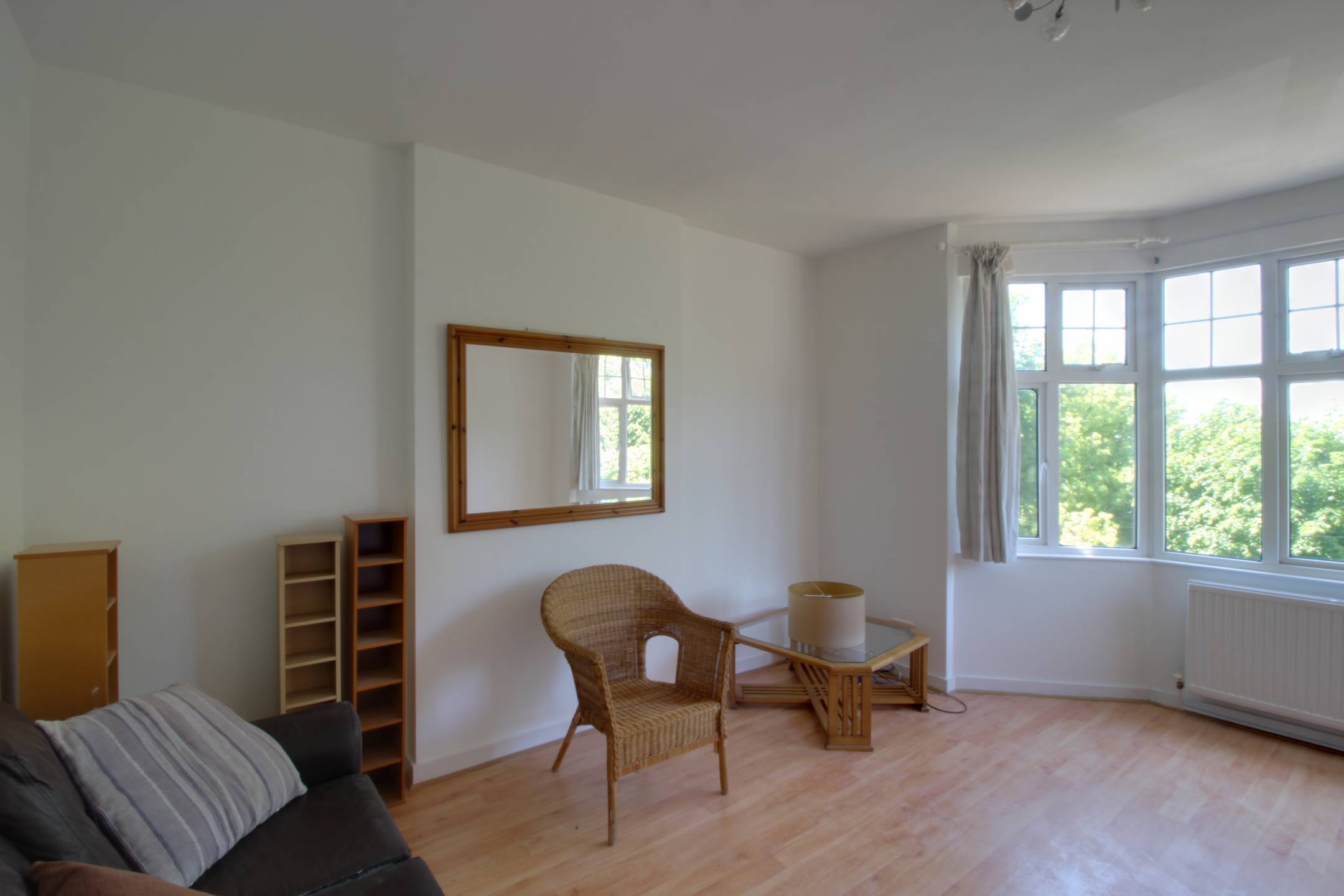 Flat Heathhurst Road in Greater London