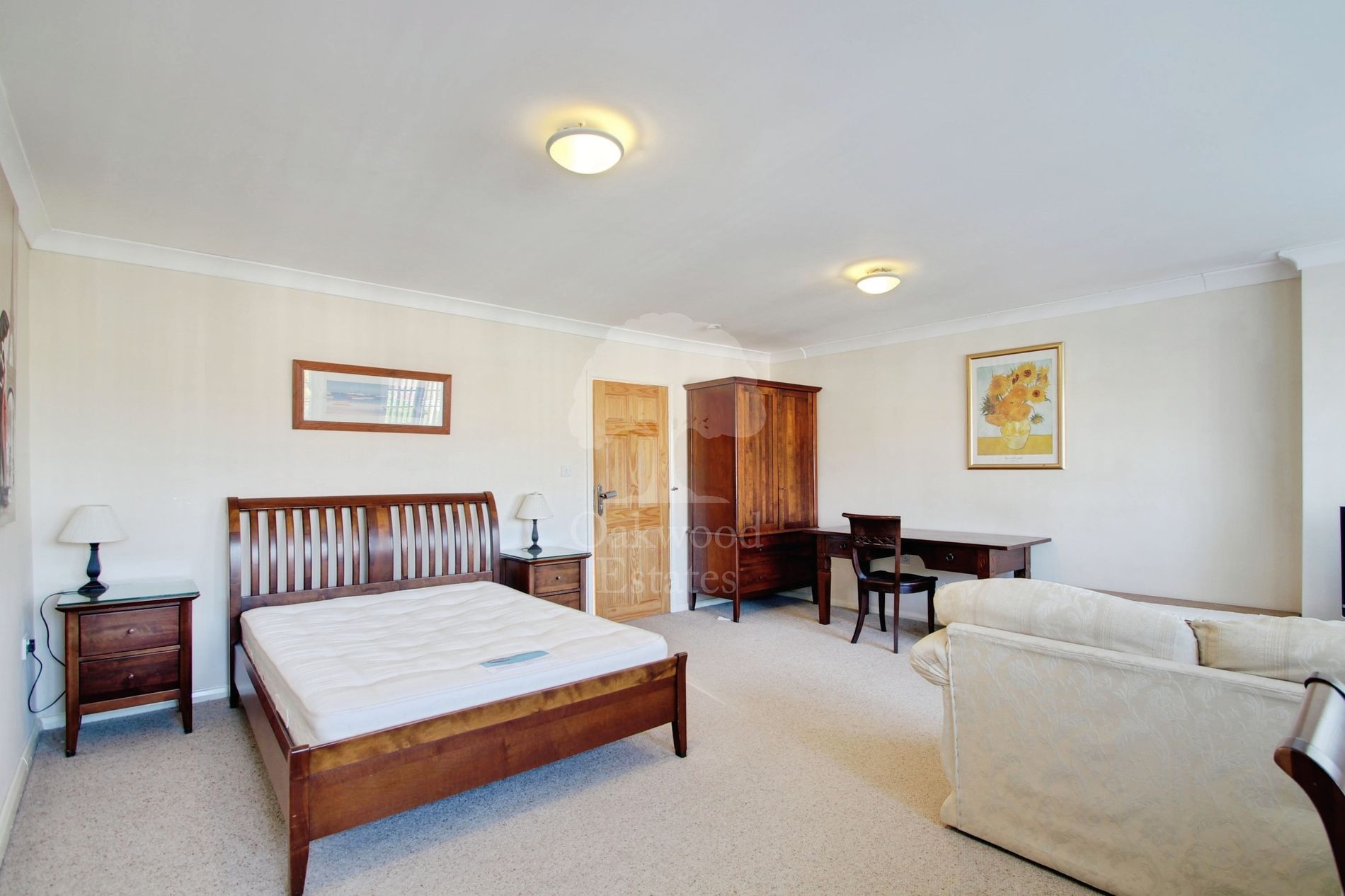 Flat Beaulieu Close in Datchet