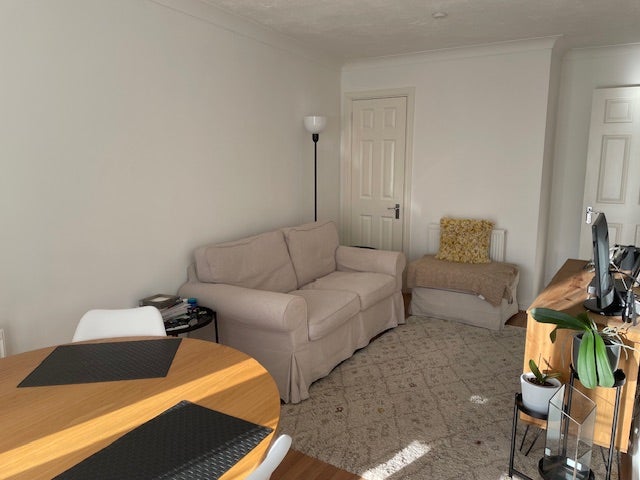 Flat Sovereigns Quay in Bedford