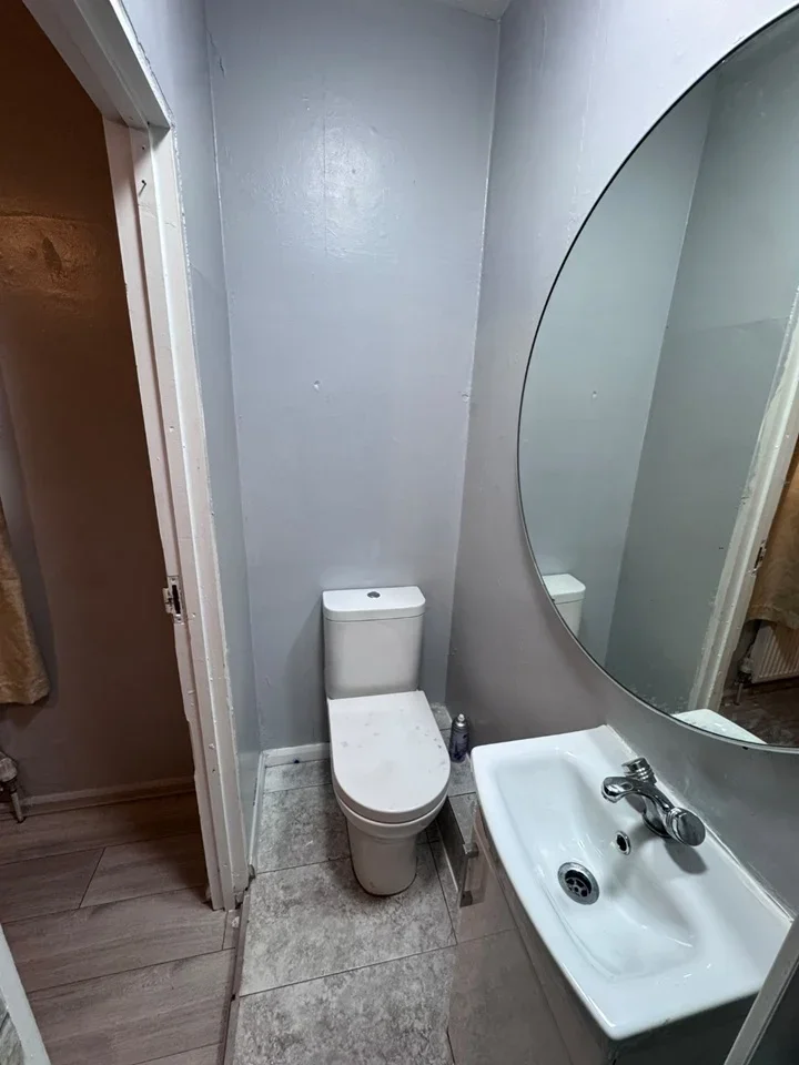 Room Gospatrick Road in Greater London
